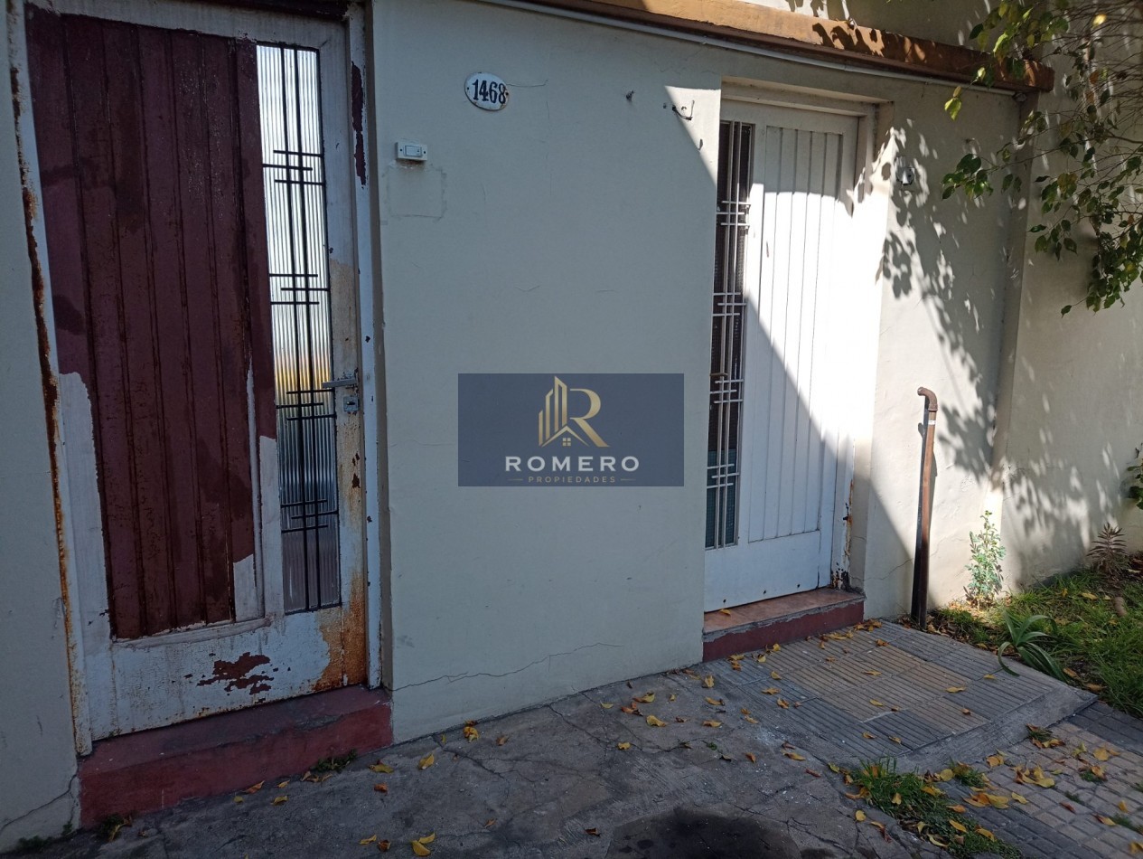 VENTA 2 CASAS SOBRE LOTE PROPIO AVELLANEDA