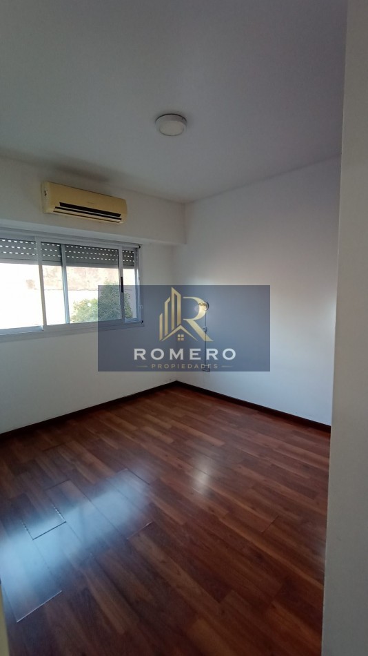 VENTA DEPARTAMENTO CON COCHERA SARANDI