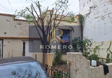 VENTA 2 CASAS SOBRE LOTE PROPIO AVELLANEDA