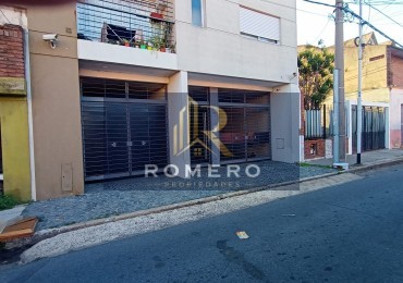 VENTA DEPARTAMENTO CON COCHERA SARANDI